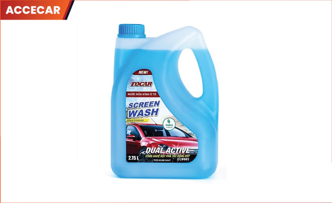 nên dụng nước rửa kính ô tô loại nào
